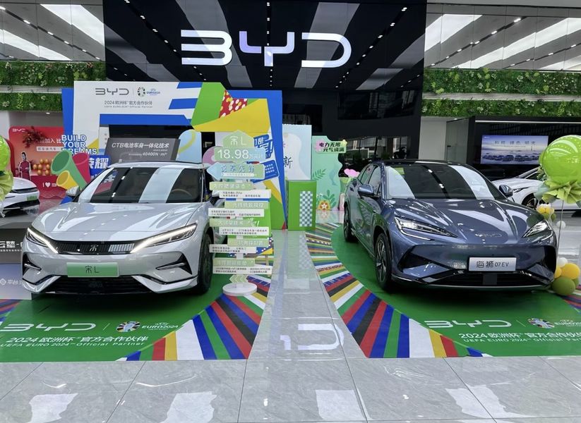 Zhengzhou Qingxing Automobile Service Co. , Ltd.